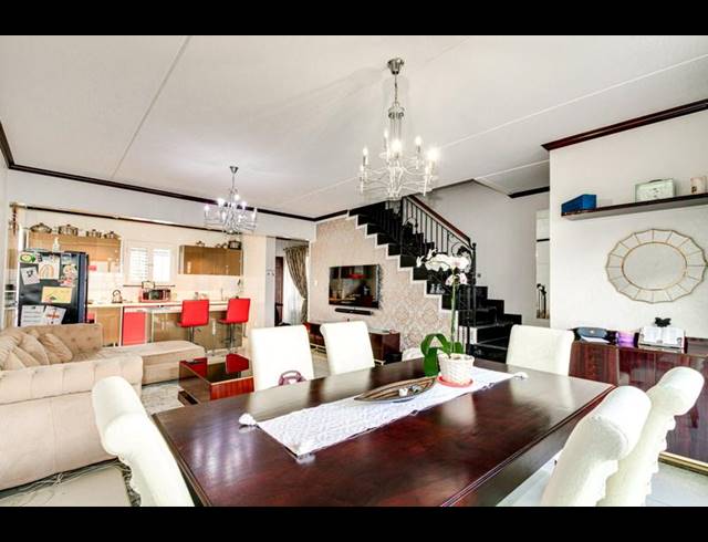 3 BEDROOM HOUSE FOR SALE IN CRAIGAVON